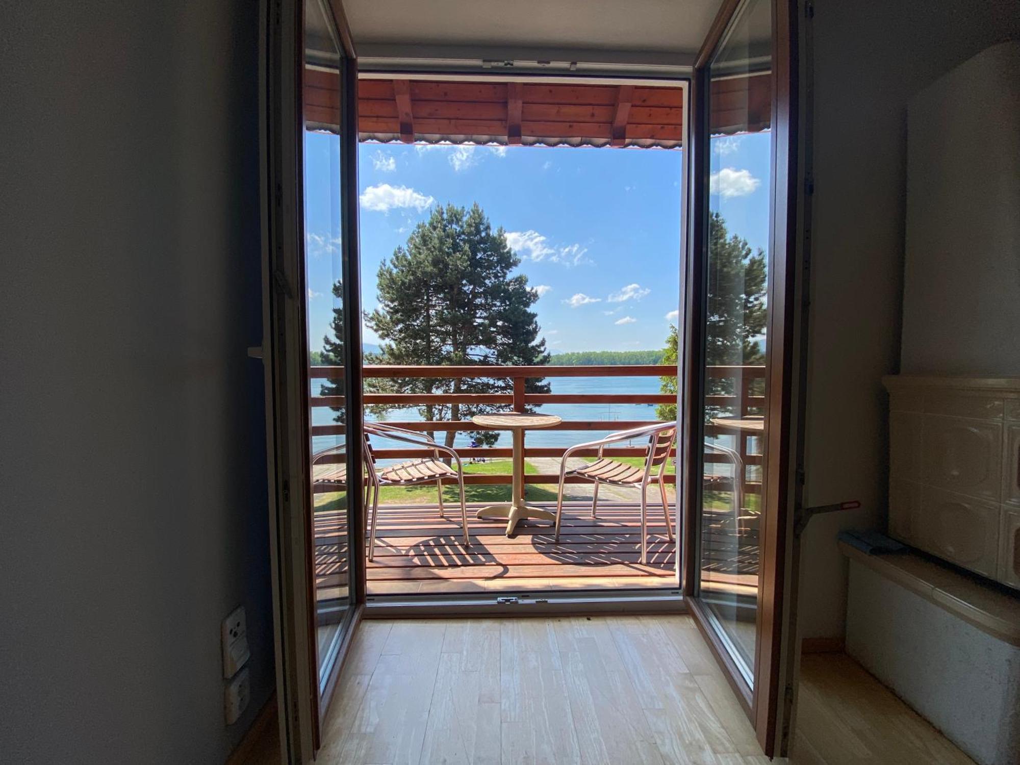 Apartman Majak U Zermanicke Prehrady Pitrov Esterno foto